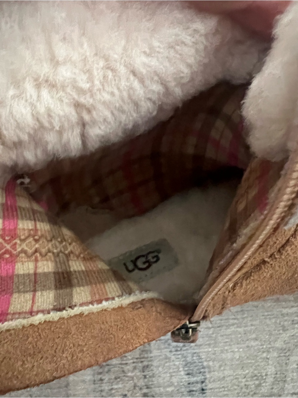 Kids UGG Brown Suede Shearling Booties - Picture 4 of 7